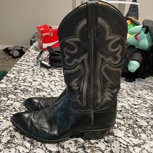 Men’s sanders cowboy boots size 9 1/2